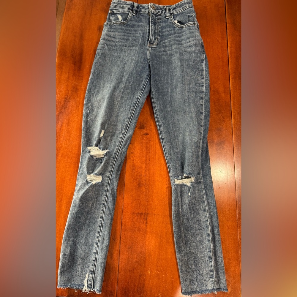 Abercrombie & Fitch Distressed super Skinny Ankle  Jeans High rise
